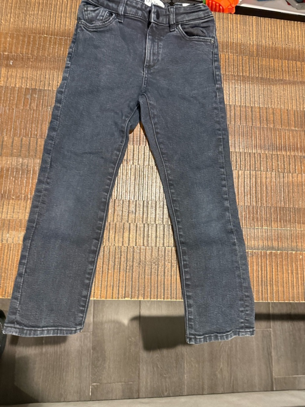 DL1961 kids  Straight Jeans in Washed -size 6- Hawke